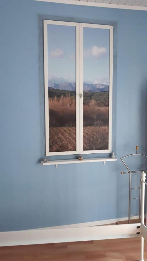 Sur La Bonnefooi Bed and Breakfast Prades-sur-Vernazobre Buitenkant foto