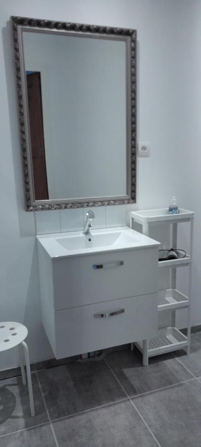 Sur La Bonnefooi Bed and Breakfast Prades-sur-Vernazobre Buitenkant foto