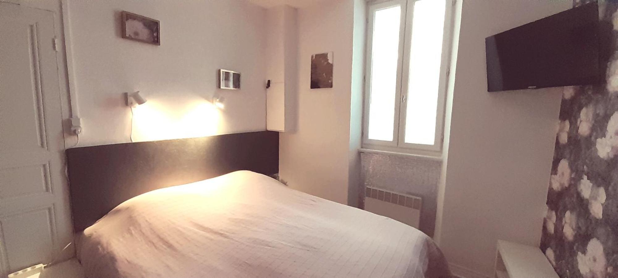 Sur La Bonnefooi Bed and Breakfast Prades-sur-Vernazobre Buitenkant foto