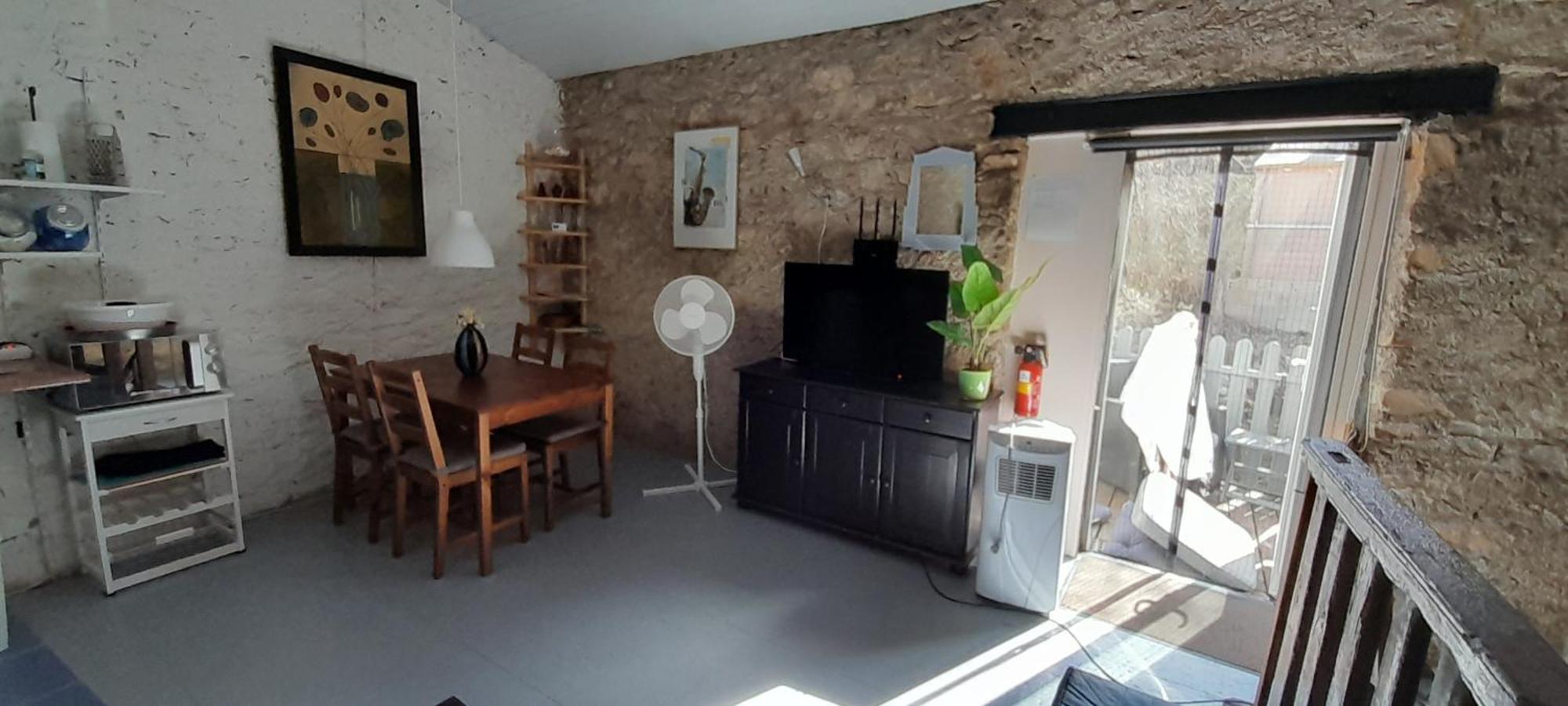 Sur La Bonnefooi Bed and Breakfast Prades-sur-Vernazobre Buitenkant foto