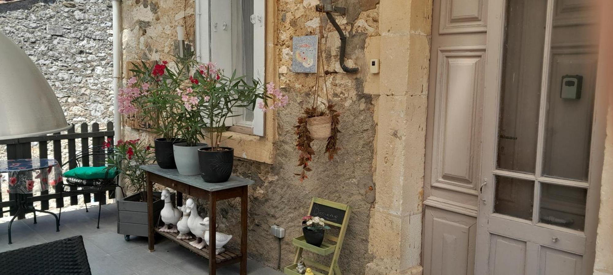 Sur La Bonnefooi Bed and Breakfast Prades-sur-Vernazobre Buitenkant foto